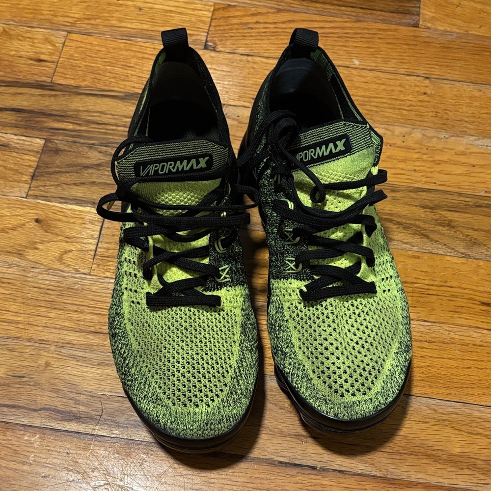 Nike Vapormax Flyknit in Neon Yellow and Black